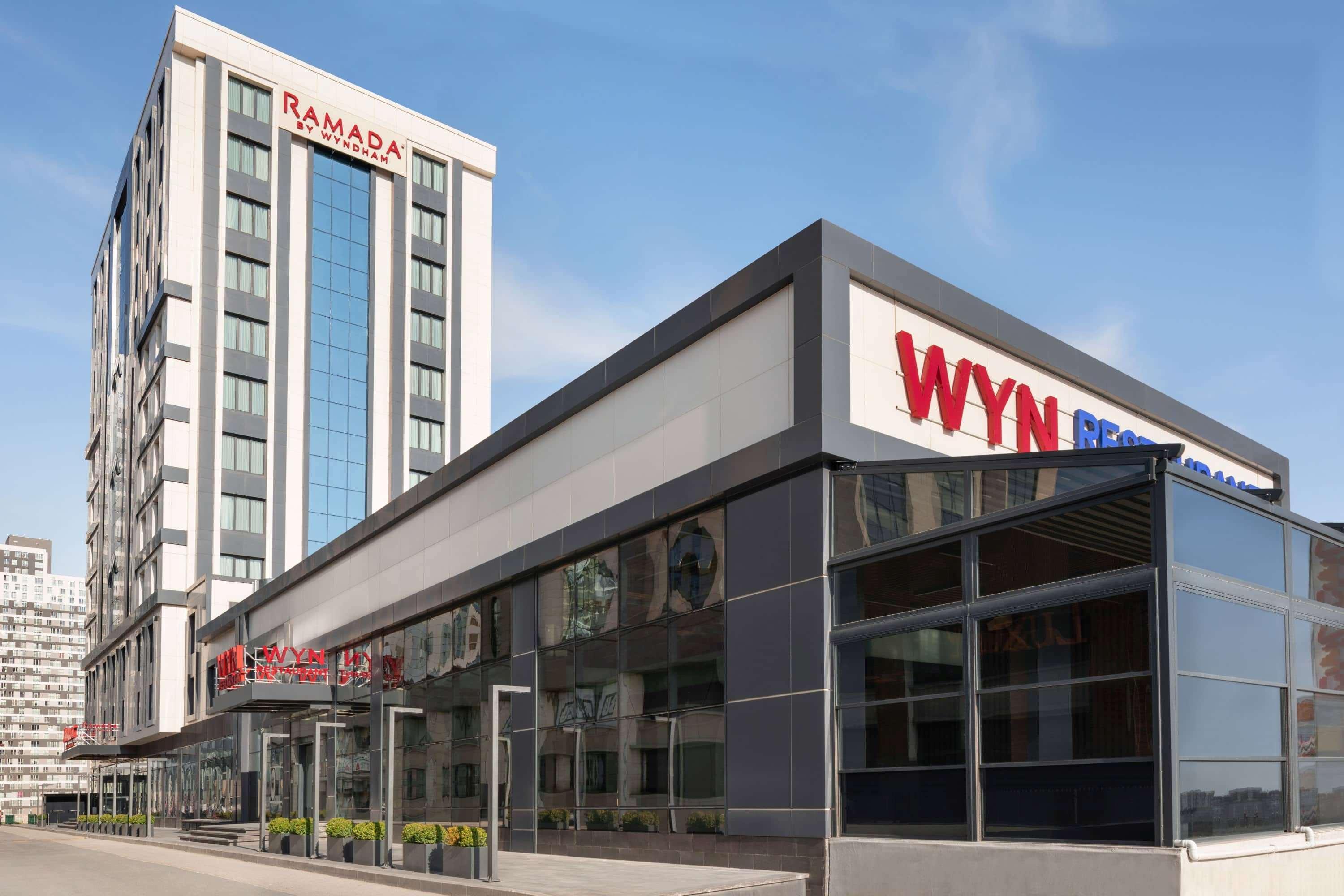 Hotel Ramada By Wyndham Beylikduzu Provincia di Provincia di Istanbul Esterno foto